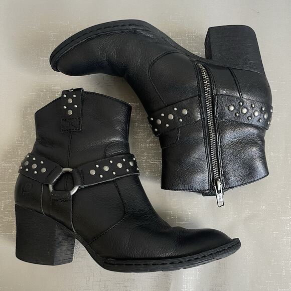 Born Studded Leather Ankle Boots Harness Block Heel Western Booties Size 6.5 M - Picture 10 of 15
